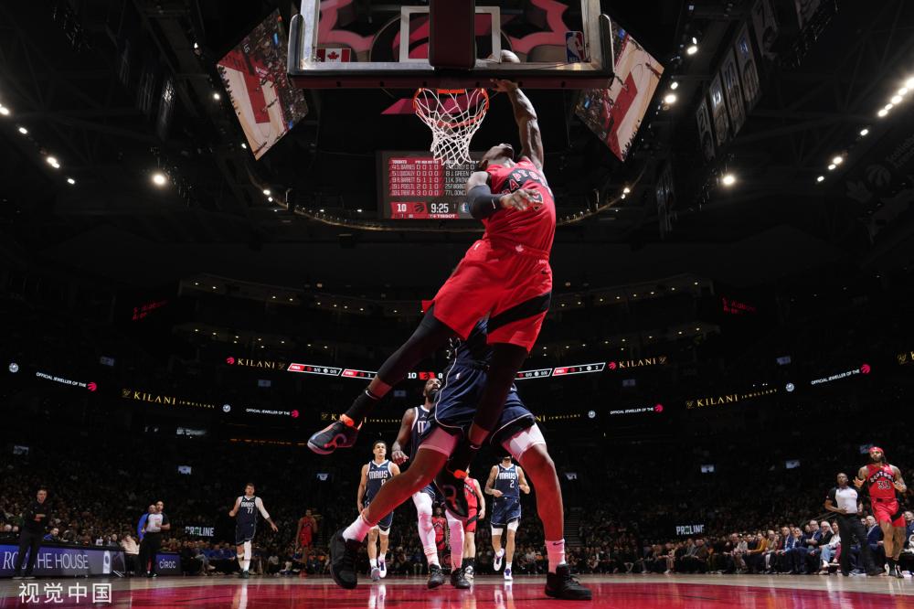 字母哥两战 字母哥两战