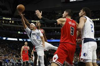 球不断向前 球不断向前