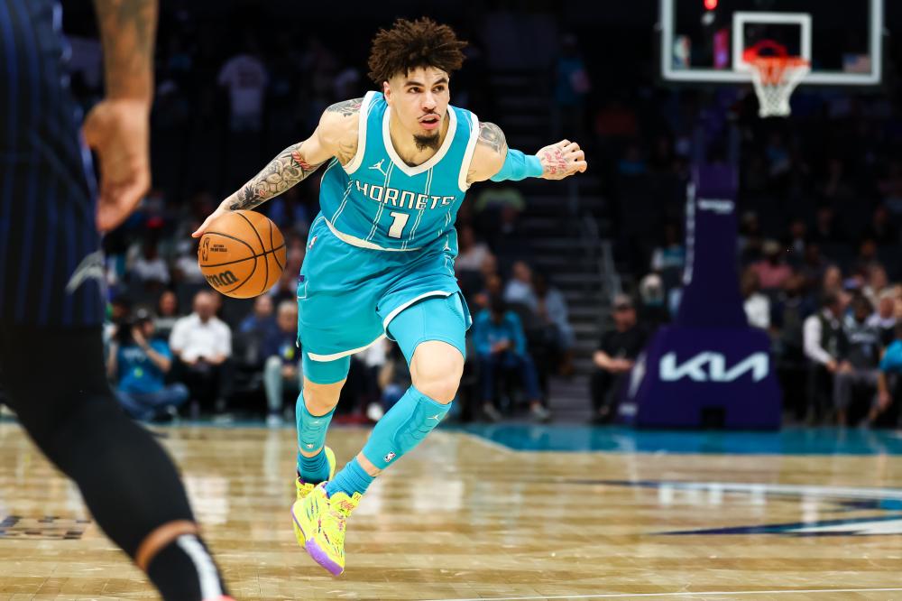 他接到队友 他接到队友